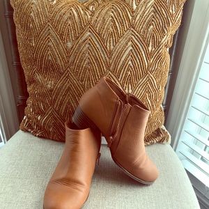 Old Navy kids boots